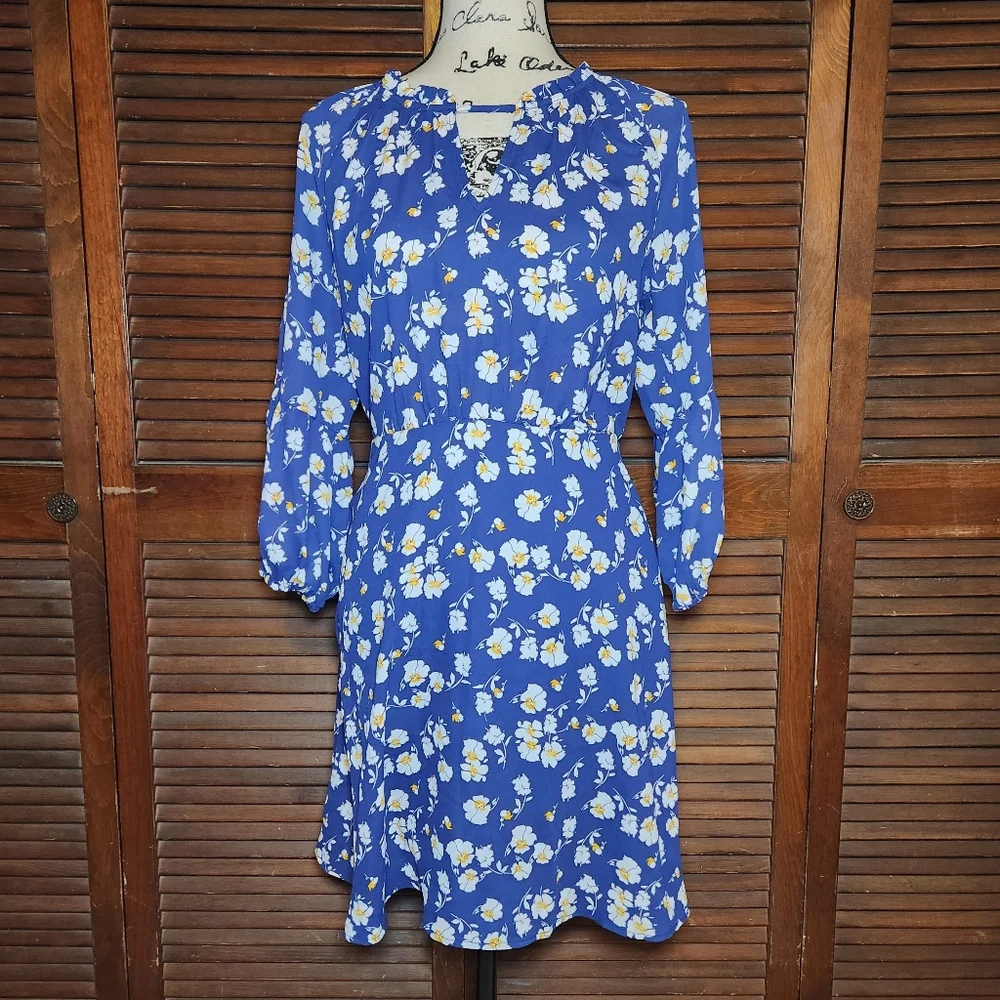 Collective Concepts Blue Floral Balloon Sleeve Dress